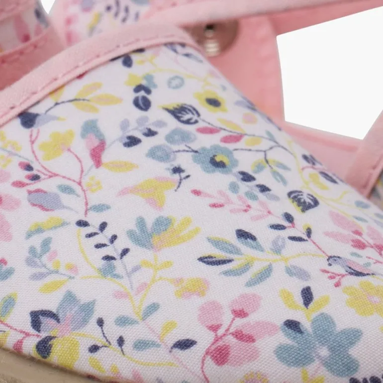 Menina Pisamonas Alpercatas De Flores Com Fivela