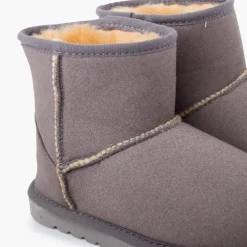 Menino Pisamonas Botas Baixas Tipo Australianas Mulher E Criancas