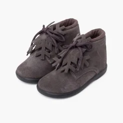 Menino Pisamonas Botas Camurca Atacadores Adorno Floco