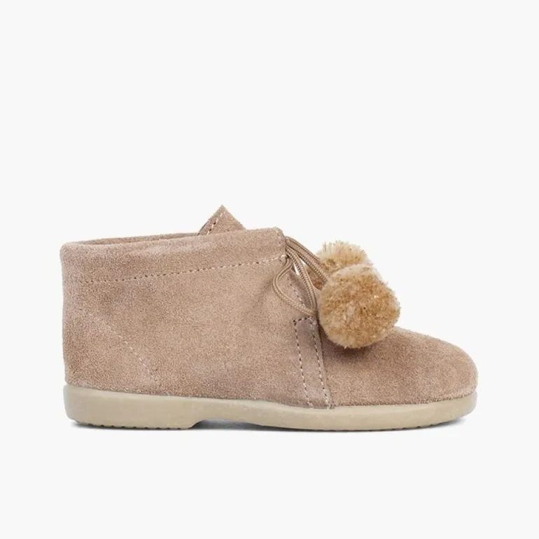 Menina Pisamonas Botas Infantis Com Pompons
