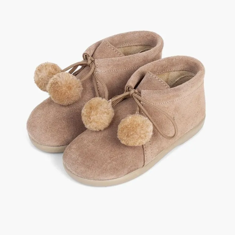 Menina Pisamonas Botas Infantis Com Pompons