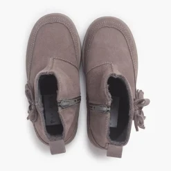 Menina Pisamonas Botas Track Laco E Berloques Menina