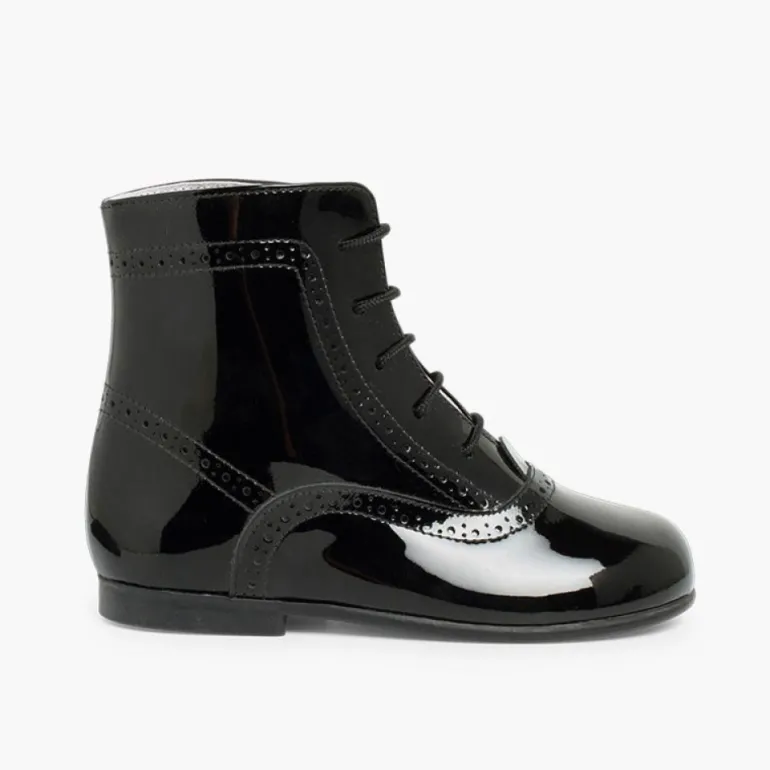 Menina Pisamonas Botas Verniz Atacadores