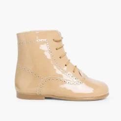 Menina Pisamonas Botas Verniz Atacadores