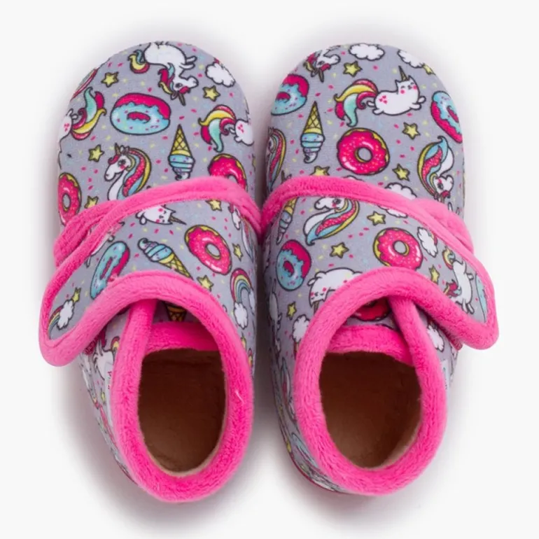 Menino Pisamonas Pantufas Criancas Desenhos