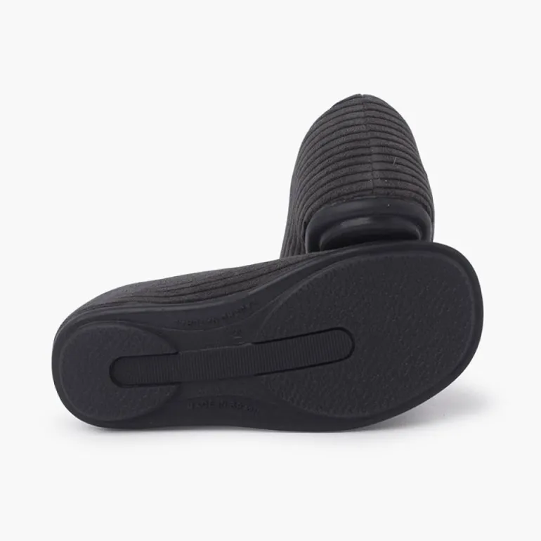 Menino Pisamonas Pantufas Fechadas De Bombazine