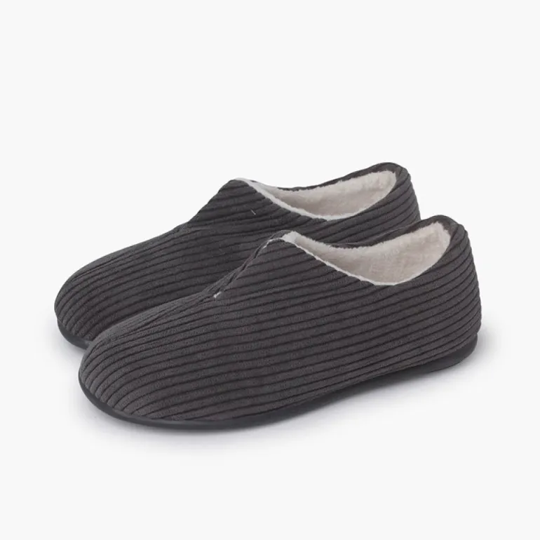 Menino Pisamonas Pantufas Fechadas De Bombazine