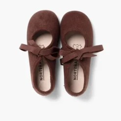 Menina Pisamonas Sapatos Tipo Camurca Nortenas Com Laco