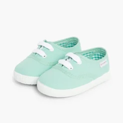 Menino Pisamonas Ténis Crianca Com Atacadores